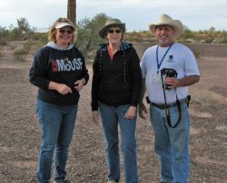 I think this was our first trip to Quartzsite in the camper.  We met Vickie and Jim Fischer there.